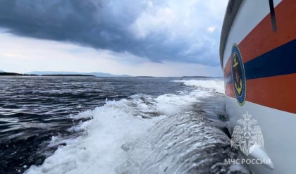 Из-за плохой погоды ограничили выход в море маломерных судов в Печенге и Лиинахамари