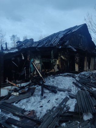 Пироман спалил дотла дом в Мончегорске