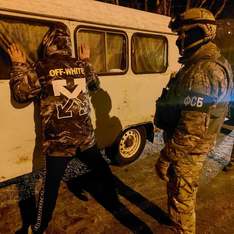 УАЗ полный краба поймали ФСБ в Мурманской области