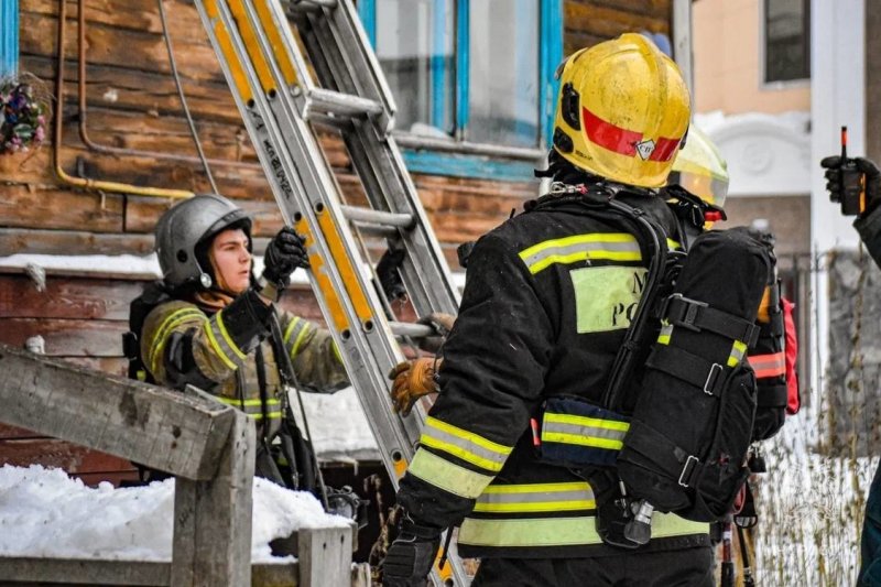 Прокуратура проверит расселение жильцов сгоревшего дома в Мурманске