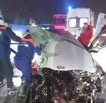 Погиб водитель на месте аварии на трассе "Апатиты - Кировск"