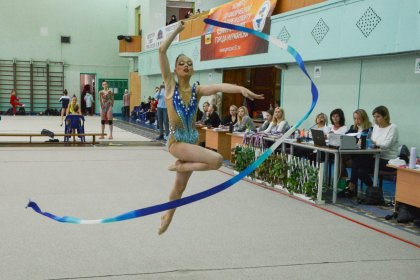 Лучшими мурманскими гимнастками стали воспитанницы СШОР № 12