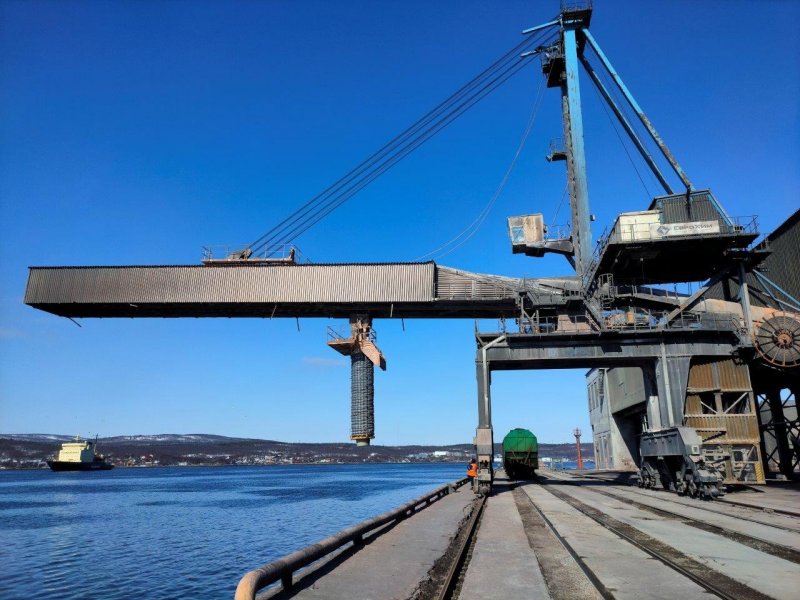 В МБТ введено в строй новое погрузочное устройство