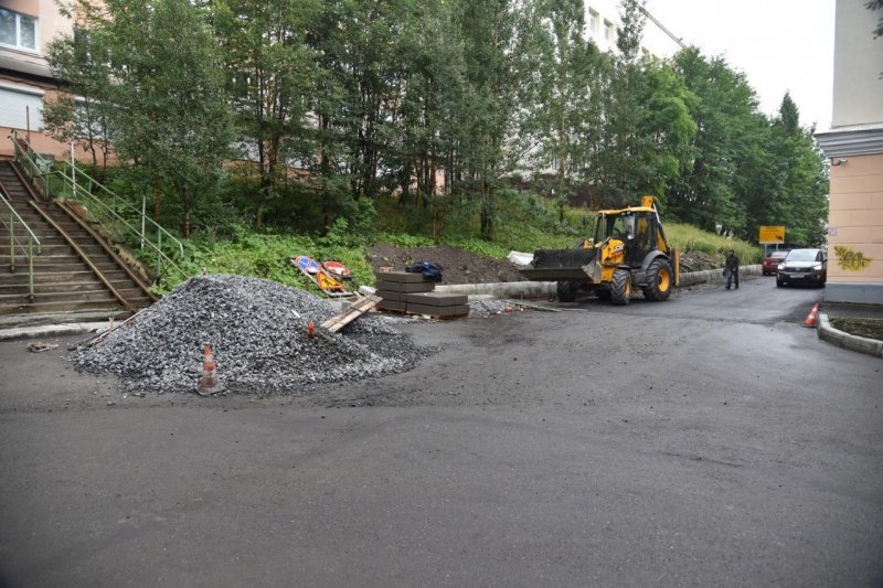 Начался ремонт еще одной дороги в центре Мурманска