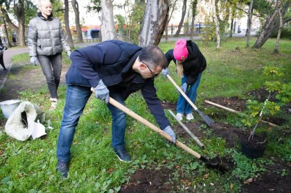 «Зеленый рекорд»: шесть тысяч растений высадили в Мурманске