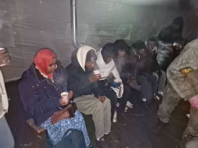300 беженцев из 10 стран «застряли» на КПП «Салла» в Кандалакшском районе