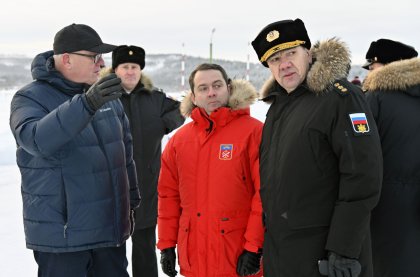 Андрей Чибис посетил Центр подготовки операторов беспилотников на Северном флоте