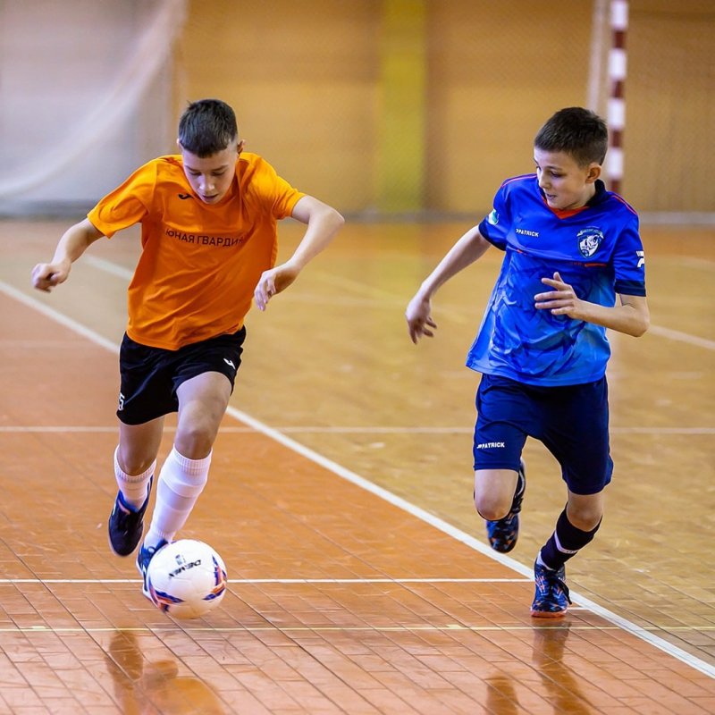 Юные мурманчане вышли в плей-офф Первенства СЗФО по мини-футболу