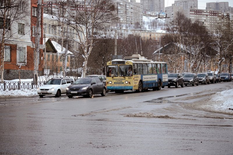 Известно, почему в Мурманске встали троллейбусы