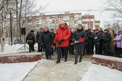 Почтили память воинов-афганцев в Мурманске