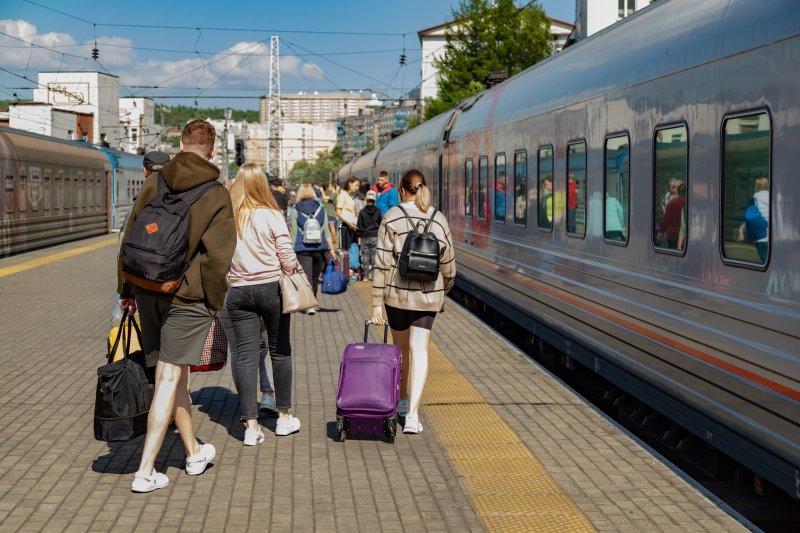 Из Мурманска в Саратов можно доехать напрямую поездом