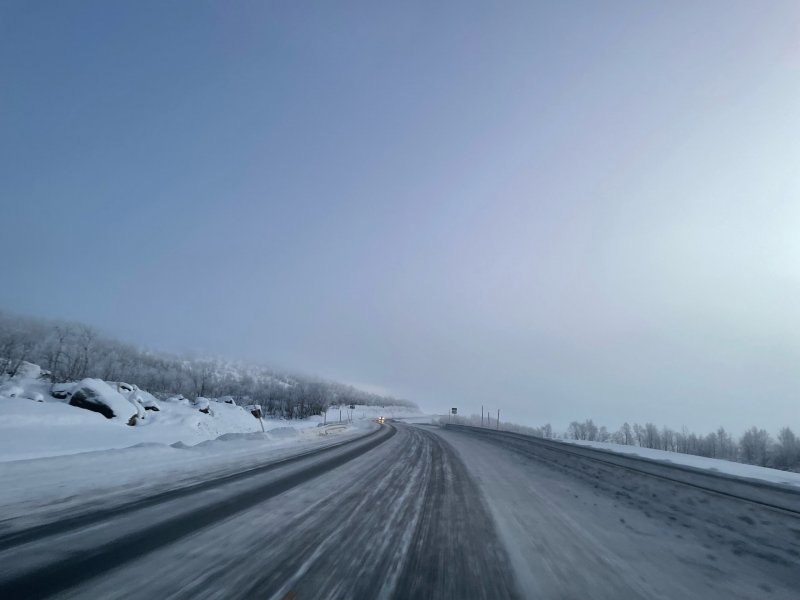 Закрыли трассу "Заполярный - Сальмиярви" из-за снежной пурги