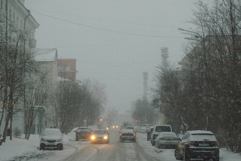 Засыпет снегом снова Мурманскую область