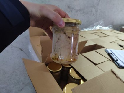 15 тысяч банок поддельной печени трески нашли в Мурманске