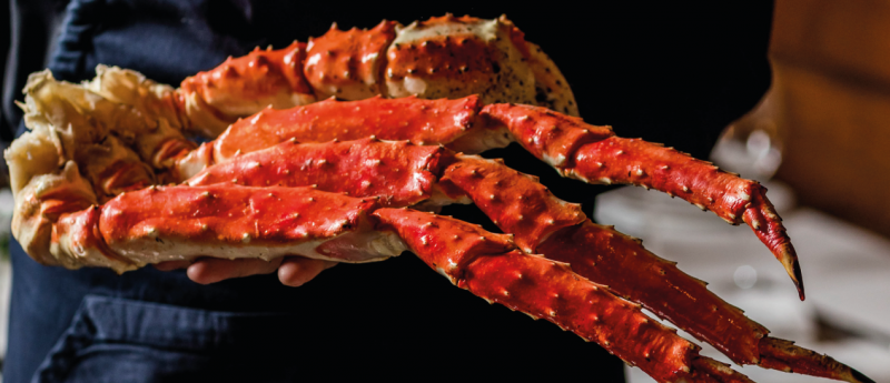 1 млн 300 тысяч заплатил за незаконный вылов краба житель Мурманской области