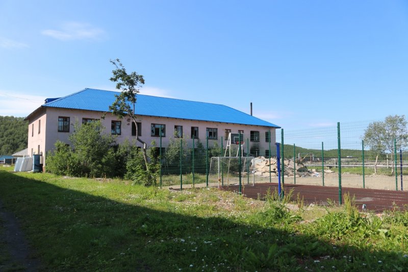 Капремонт спортшколы начался в Спутнике