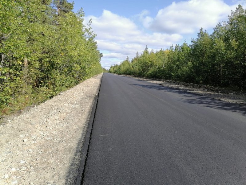 Ремонт из будущего: дорогу Оленегорск-Ловозеро начали ремонтировать уже сейчас