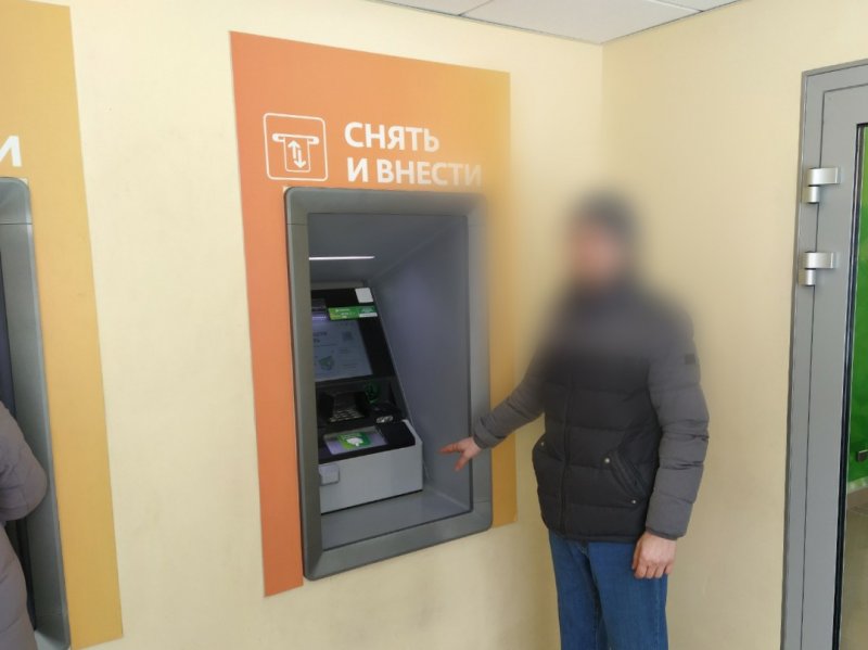 Нажилась на незаконных премиях начальница медсанчасти в Полярном