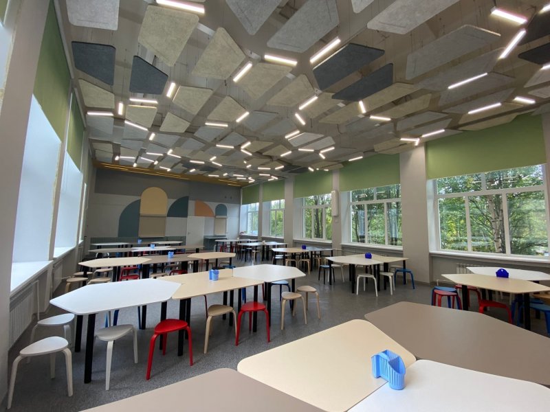 Суперстоловую обустроили в школе Высокого