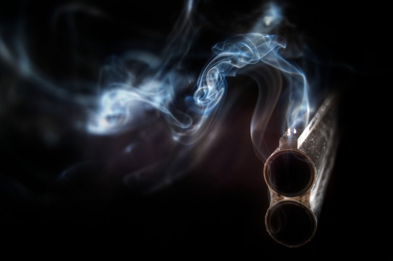 Ребенок нашел труп отца с огнестрелом в Североморске