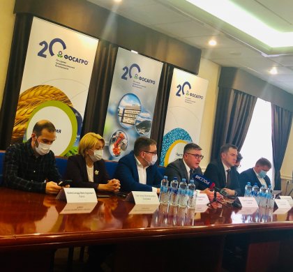 Презентовали самолет, названный в честь Кировска