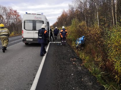 Мотоцикл столкнулся с внедорожником на трассе "Кола Лотта"
