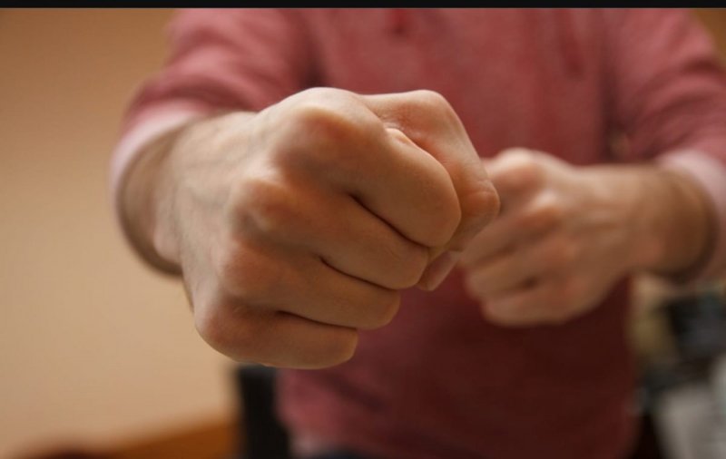 Вынесен приговор избившему полицейских в Заполярном