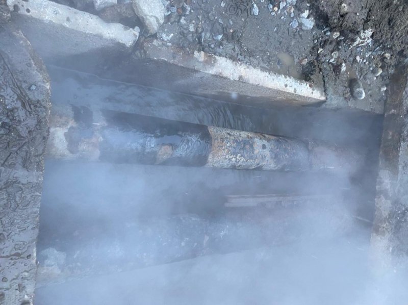 Пропали горячая вода и отопление в домах Никеля