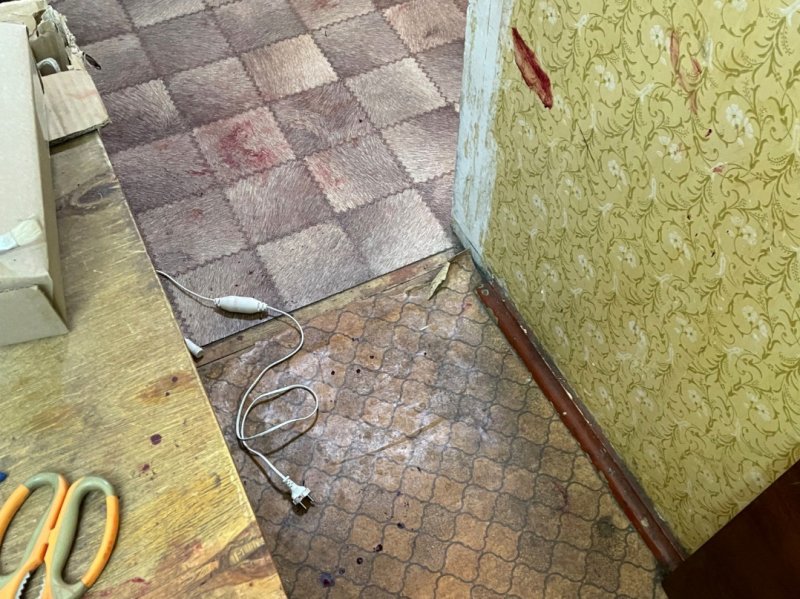 Зарезал друга у подъезда дома в Апатитах