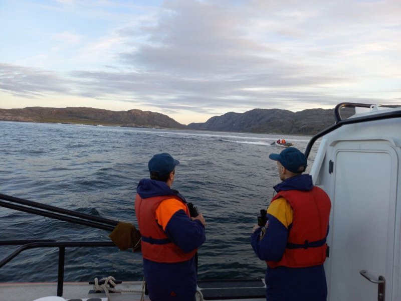 Перевернулся на лодке мужчина в Мончегорске