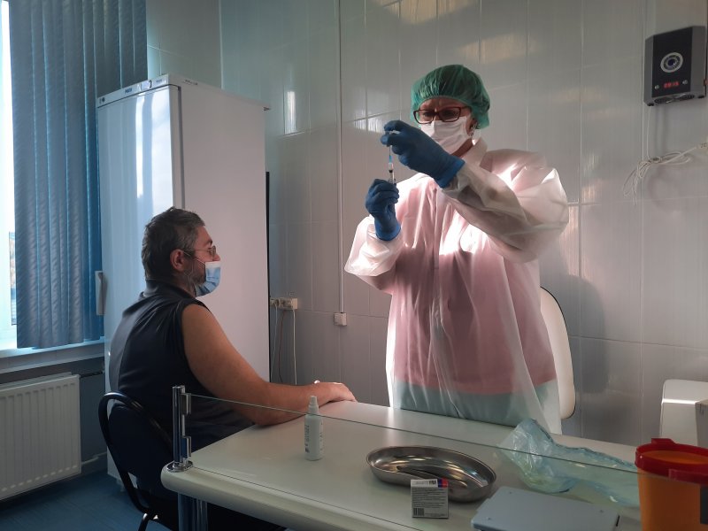 По темпам вакцинации от коронавируса в тройке лидеров Мурманская область