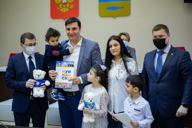 Улучшить жилищные условия смогут еще 65 семей Мурманска