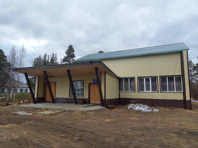 Отремонтировали фасад этно-культурного центра в Краснощелье