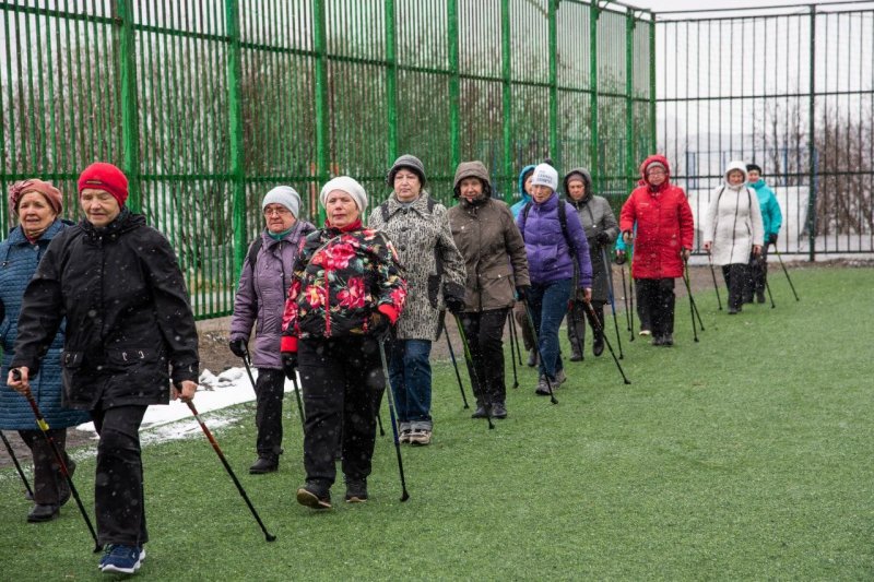 92 года - самой взрослой участнице "Клуба старшего поколения" Мурманска