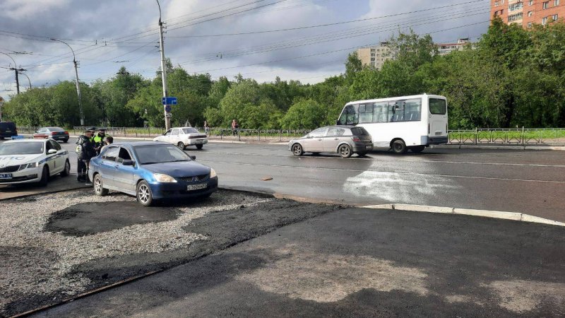 Перелом носа и ушиб головы получил ребенок от удара "Газелью" в Мурманске