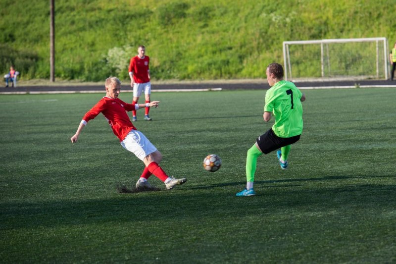 Футболисты «Севера» обыграли гостей из Коряжмы