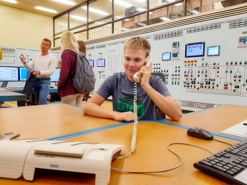 Студенты-географы МГУ в программу своей практики включили посещение Кольской АЭС