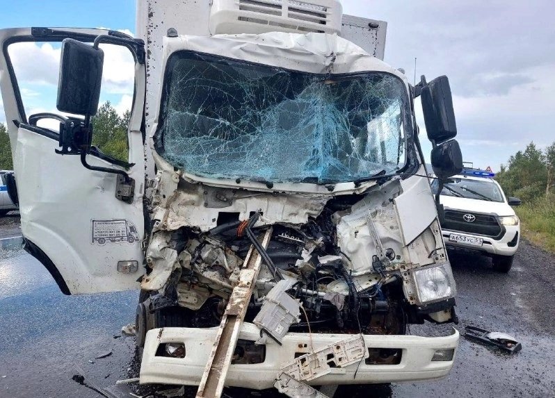 Двое пострадали в массовой аварии в Мурманской области