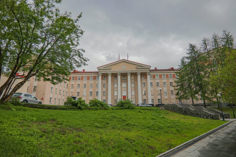 Работу Мурманской областной Думы обсудили в эфире «Большого радио»