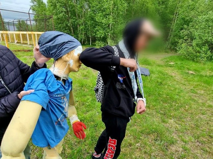 Избил до переломов сверстника подросток в Мончегорске