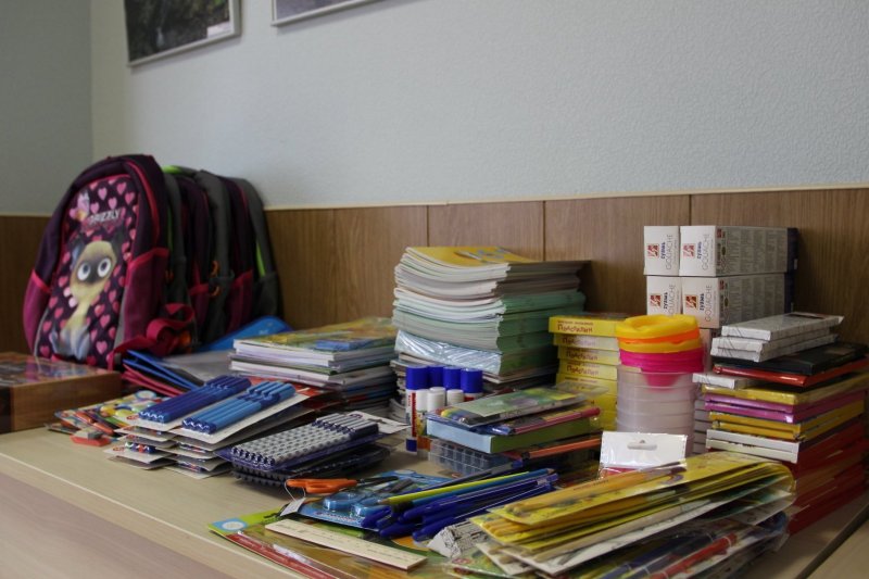 Кольская АЭС: 35 полярнозоринских детей получат подарки к первому сентября