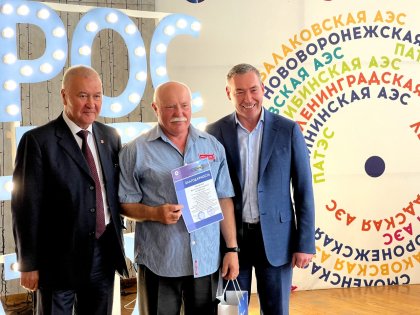 Кольская АЭС: открылась фотовыставка, посвящённая Дню строителя атомной отрасли