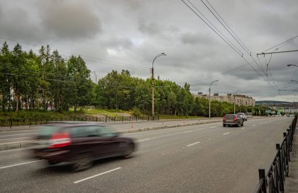 Не справился с управлением и попал в больницу мотоциклист в Мурманске