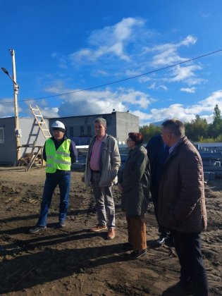 Татьяна Кусайко посетила стройплощадку модульной амбулатории в Мончегорске