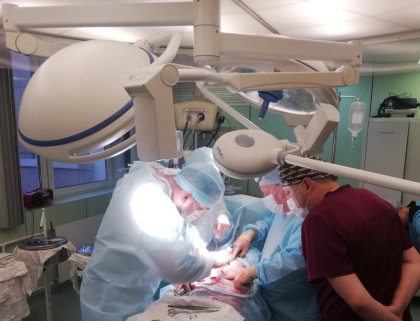 Врачи спасли мать и ребенка: сложные роды успешно завершились в Мурманске