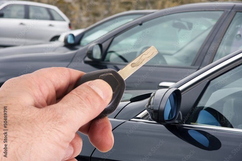 У автоледи угнали иномарку в Апатитах