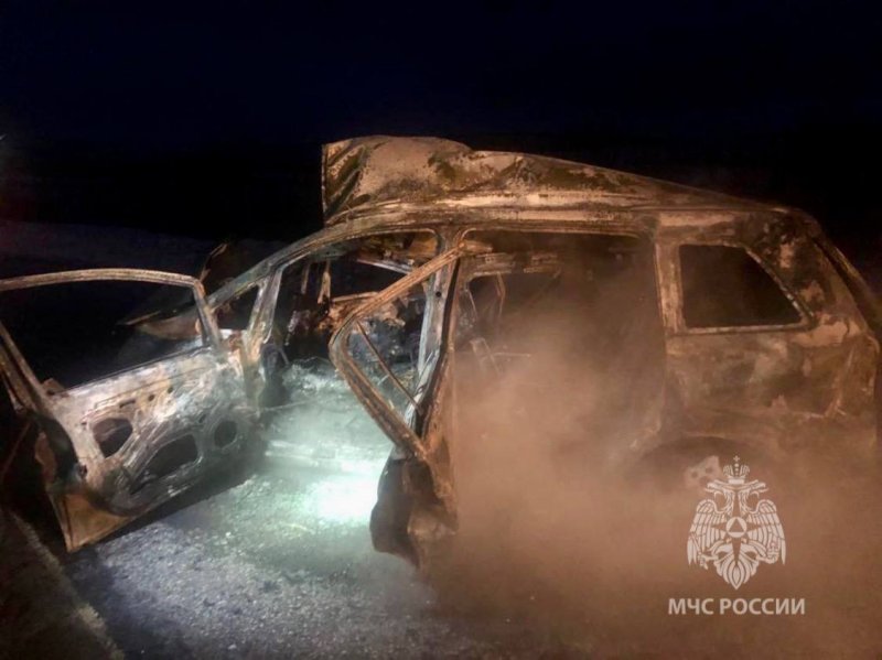 Иномарка врезалась в бензовоз: погибли двое в аварии под Мончегорском