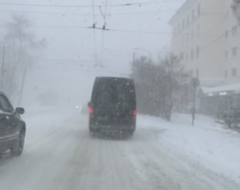 Шторм накроет ночью Мурманск