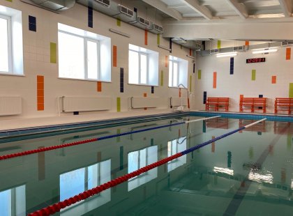 Открылся не работавший 10 лет бассейн в школе Мончегорска