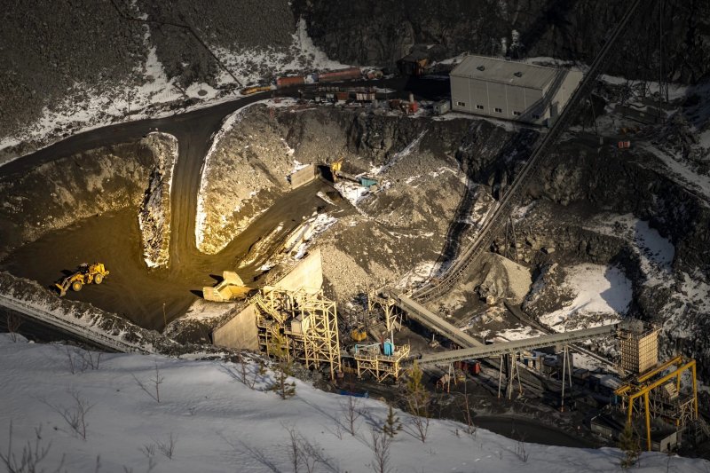 Сервисный центр для карьерной техники откроют в Мурманской области